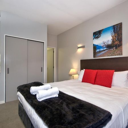Pure Retreat Lake Views Queenstown Kültér fotó